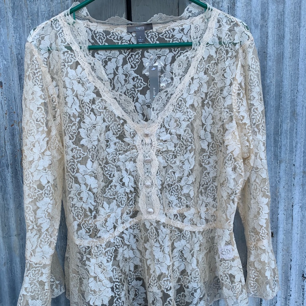 Apt. 9 lace top in the color “Sparkling Wine”